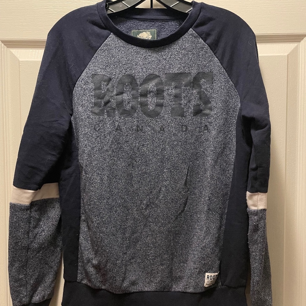 Roots Canada Navy Sweatshirt